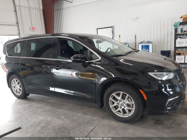 2025 CHRYSLER PACIFICA SELECT — I116