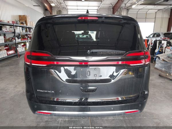 2025 CHRYSLER PACIFICA SELECT — I119