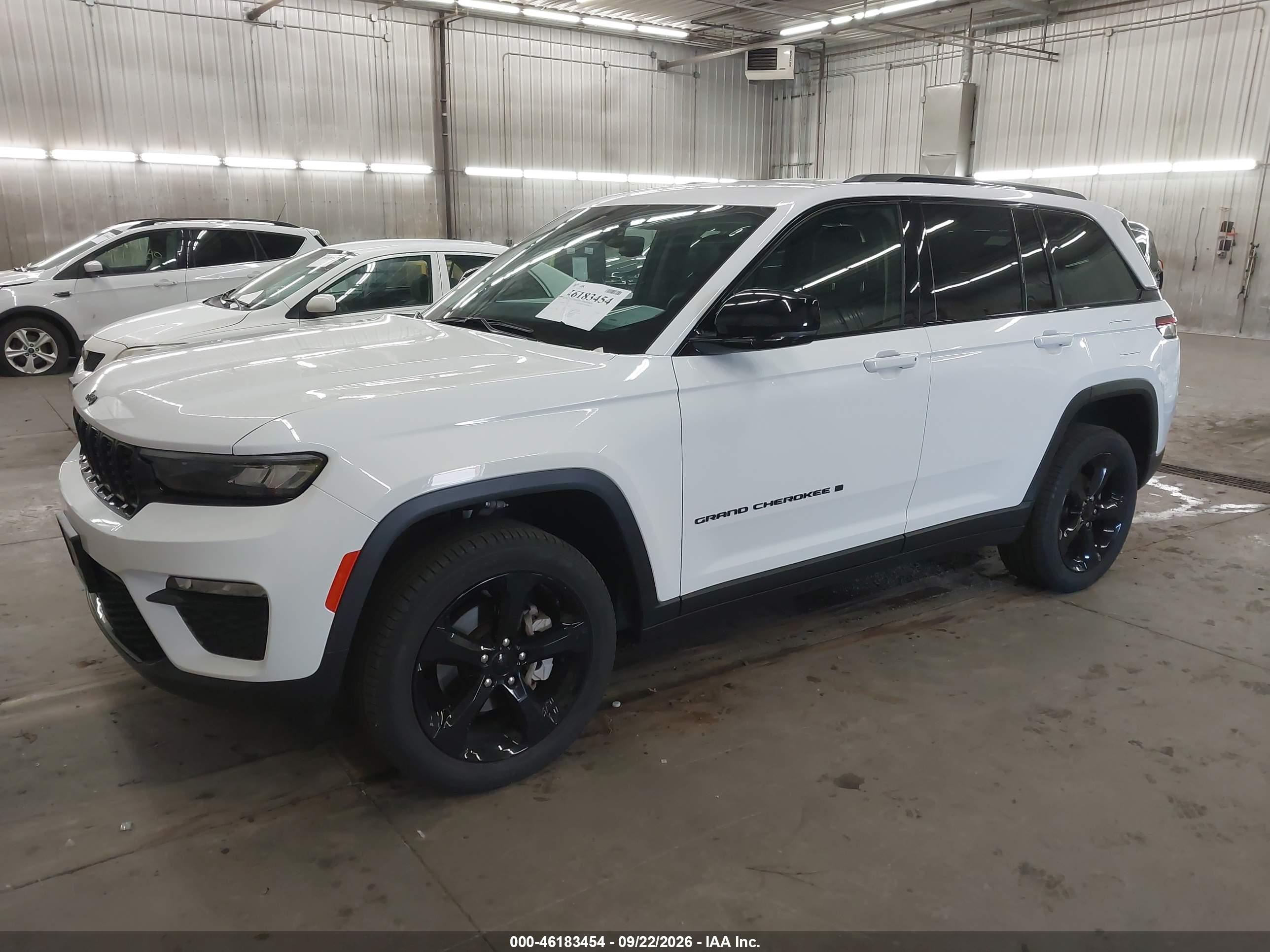 2023 JEEP GRAND CHEROKEE LIMITED 4X4 — I2