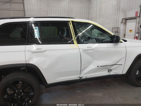 2023 JEEP GRAND CHEROKEE LIMITED 4X4 — I6