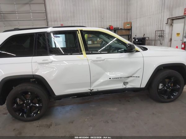 2023 JEEP GRAND CHEROKEE LIMITED 4X4 — I116