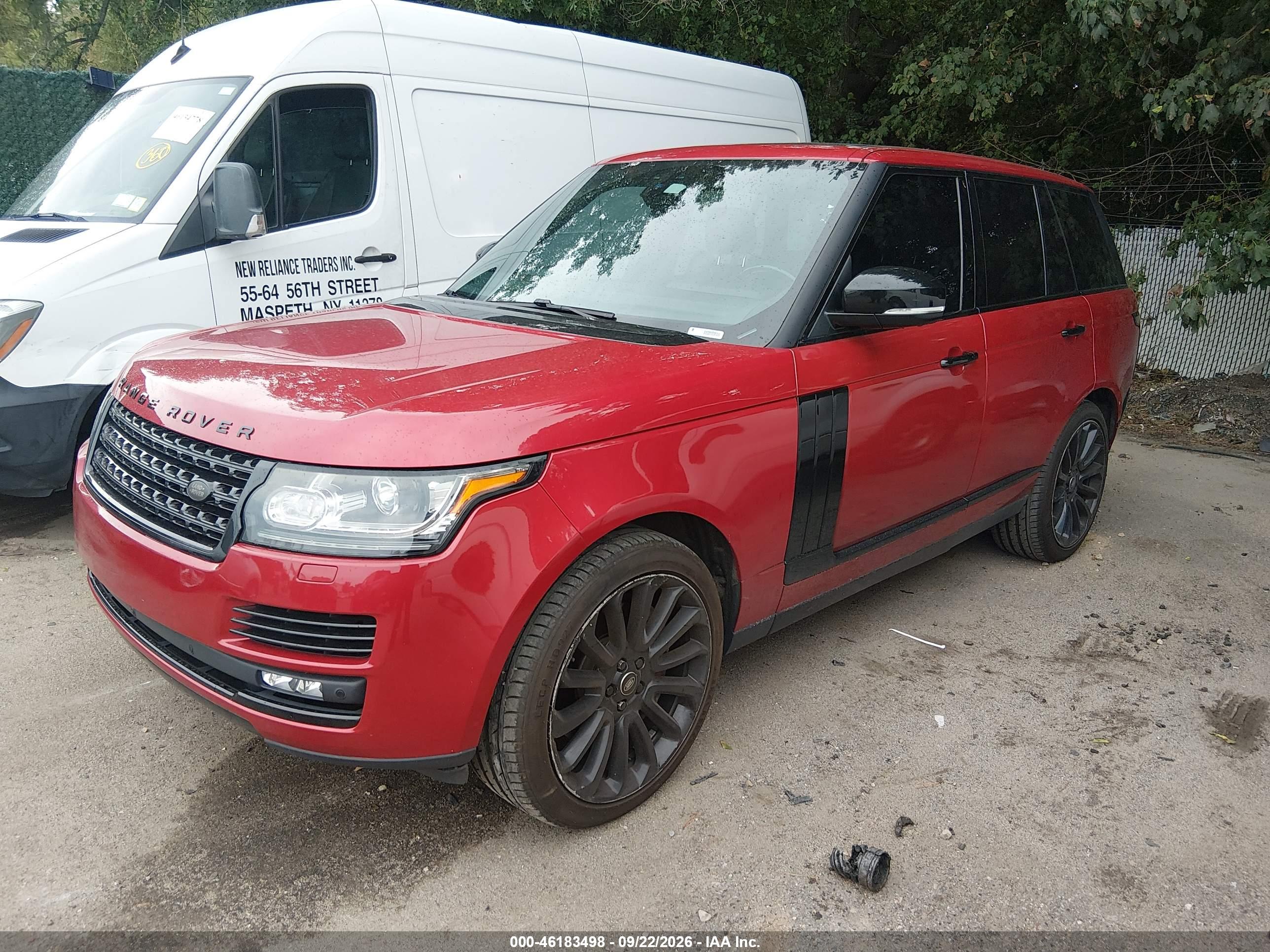 2017 LAND ROVER RANGE ROVER 3.0L V6 SUPERCHARGED HSE — I2