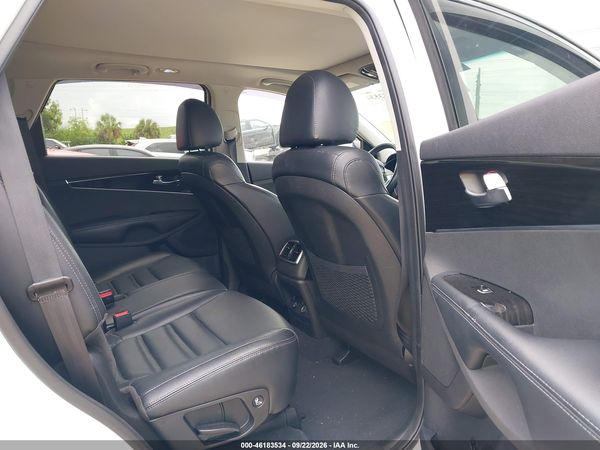 2020 KIA SORENTO 3.3L EX — I8