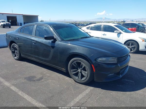 2016 DODGE CHARGER SXT — I1