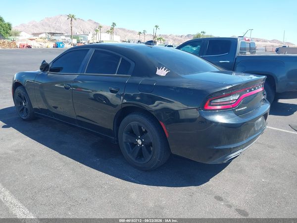 2016 DODGE CHARGER SXT — I3