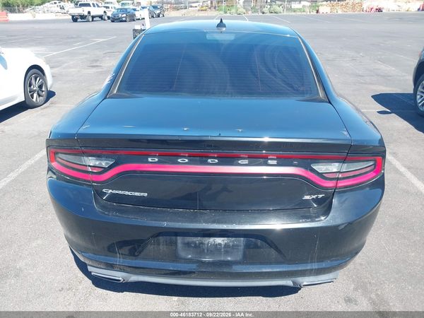 2016 DODGE CHARGER SXT — I6