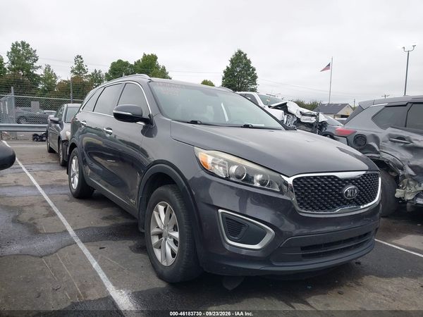 2017 KIA SORENTO 2.4L LX — I1
