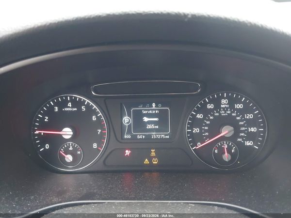 2017 KIA SORENTO 2.4L LX — I7