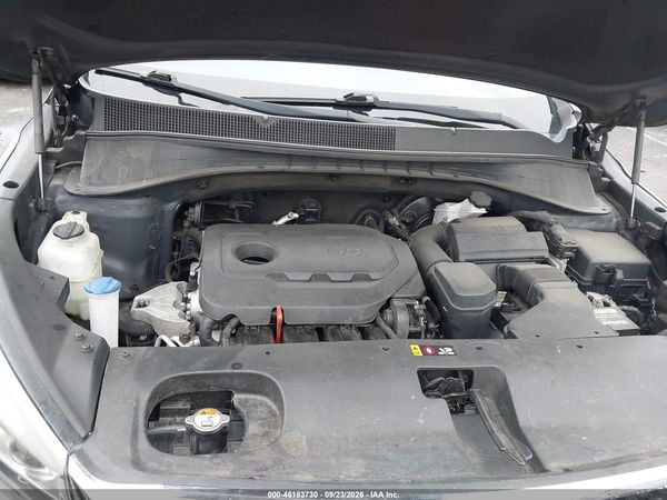 2017 KIA SORENTO 2.4L LX — I10