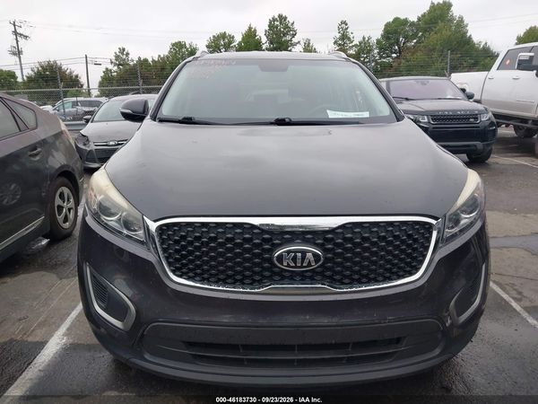 2017 KIA SORENTO 2.4L LX — I115