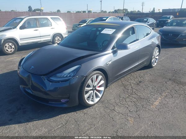 2018 TESLA MODEL 3 — I2