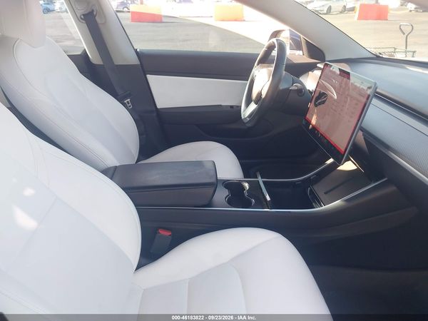 2018 TESLA MODEL 3 LONG RANGE/PERFORMANCE — I5