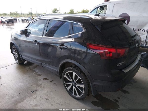2018 NISSAN ROGUE SPORT SL — I3