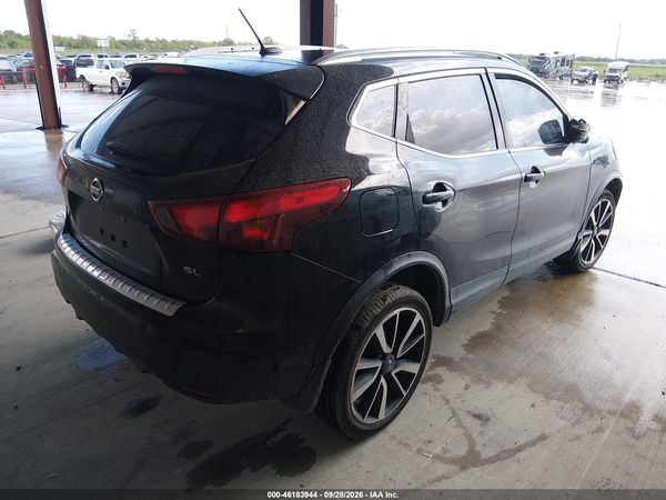 2018 NISSAN ROGUE SPORT SL — I4
