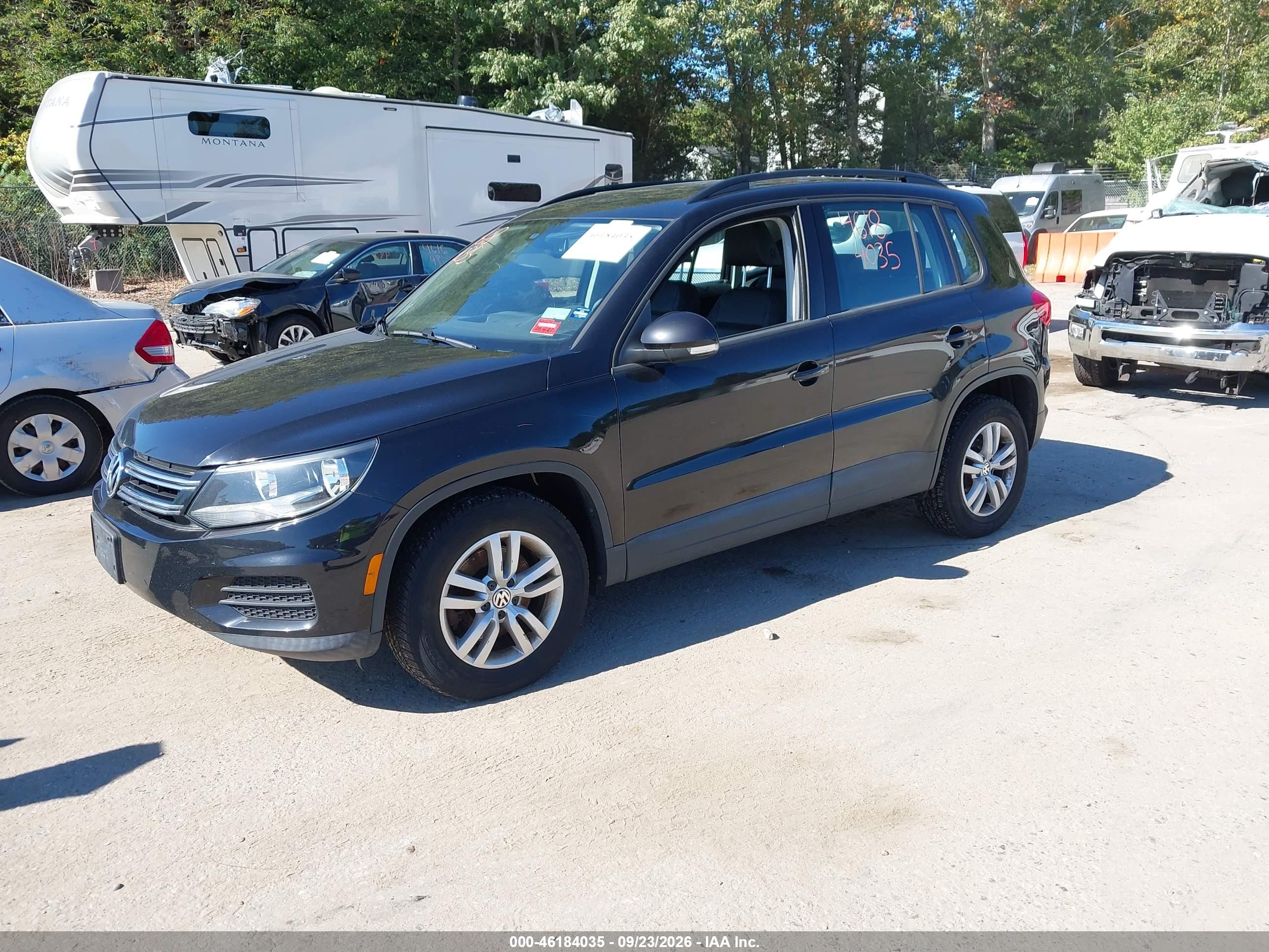2017 VOLKSWAGEN TIGUAN 2.0T/2.0T S — I2