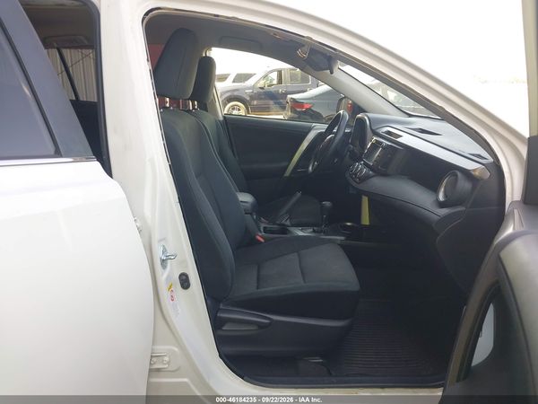 2017 TOYOTA RAV4 LE — I5