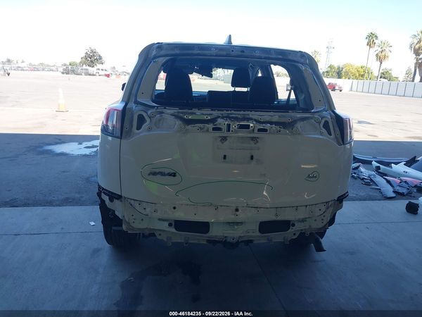 2017 TOYOTA RAV4 LE — I119