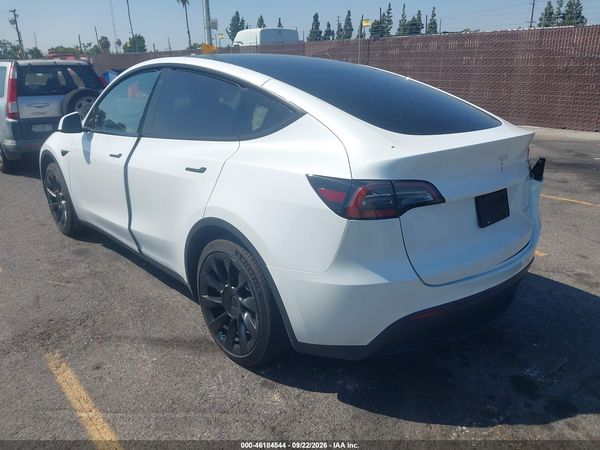 2022 TESLA MODEL Y LONG RANGE — I3