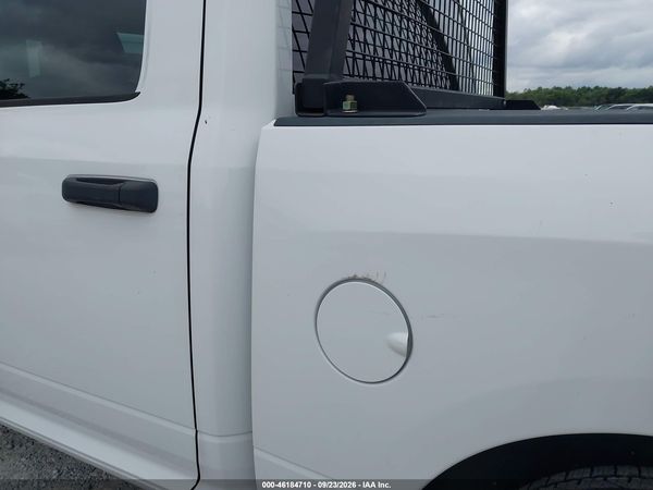 2017 RAM 1500 TRADESMAN  4X2 5'7 BOX — I6