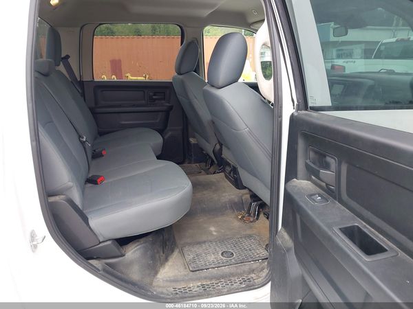 2017 RAM 1500 TRADESMAN  4X2 5'7 BOX — I8