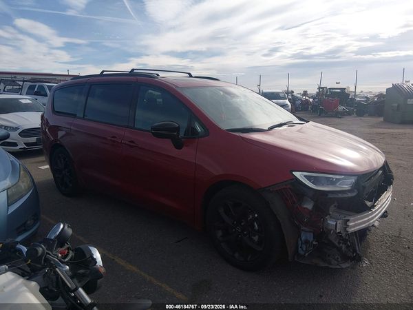2025 CHRYSLER PACIFICA LIMITED — I116