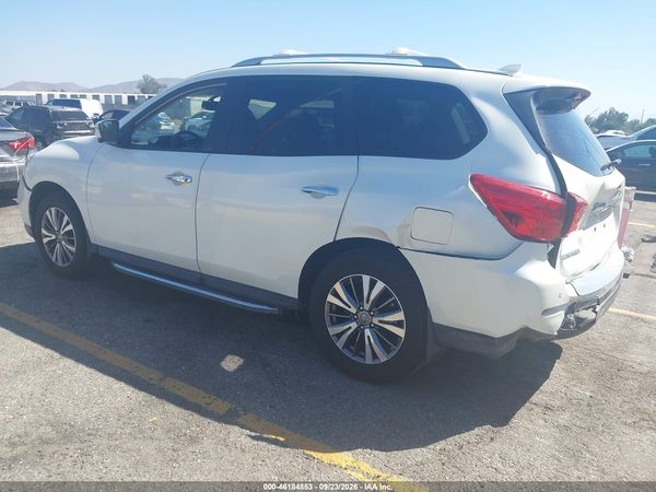 2019 NISSAN PATHFINDER SL — I3