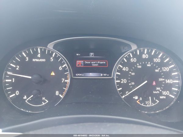 2019 NISSAN PATHFINDER SL — I7