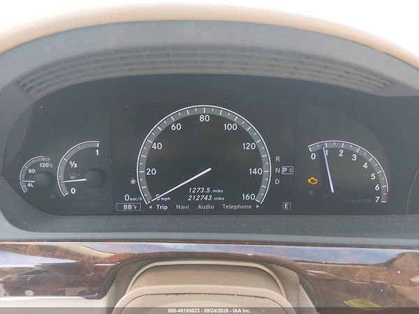 2012 MERCEDES-BENZ S 550 4MATIC — I7
