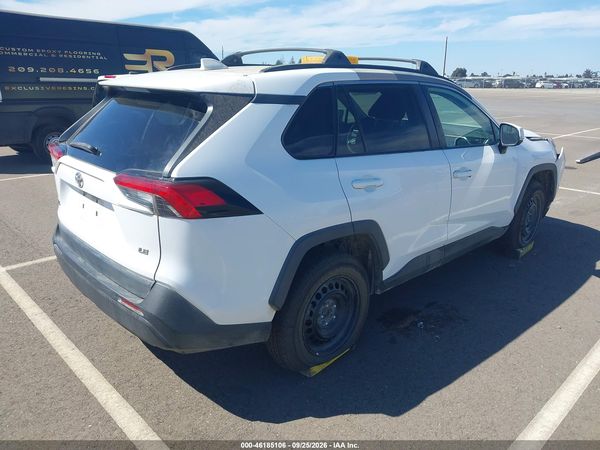 2021 TOYOTA RAV4 LE — I4
