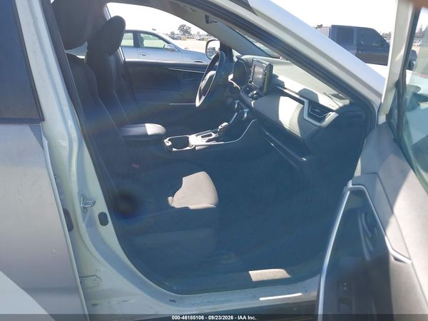 2021 TOYOTA RAV4 LE — I5