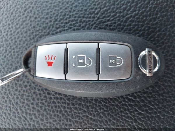 2019 NISSAN TITAN SV — I11