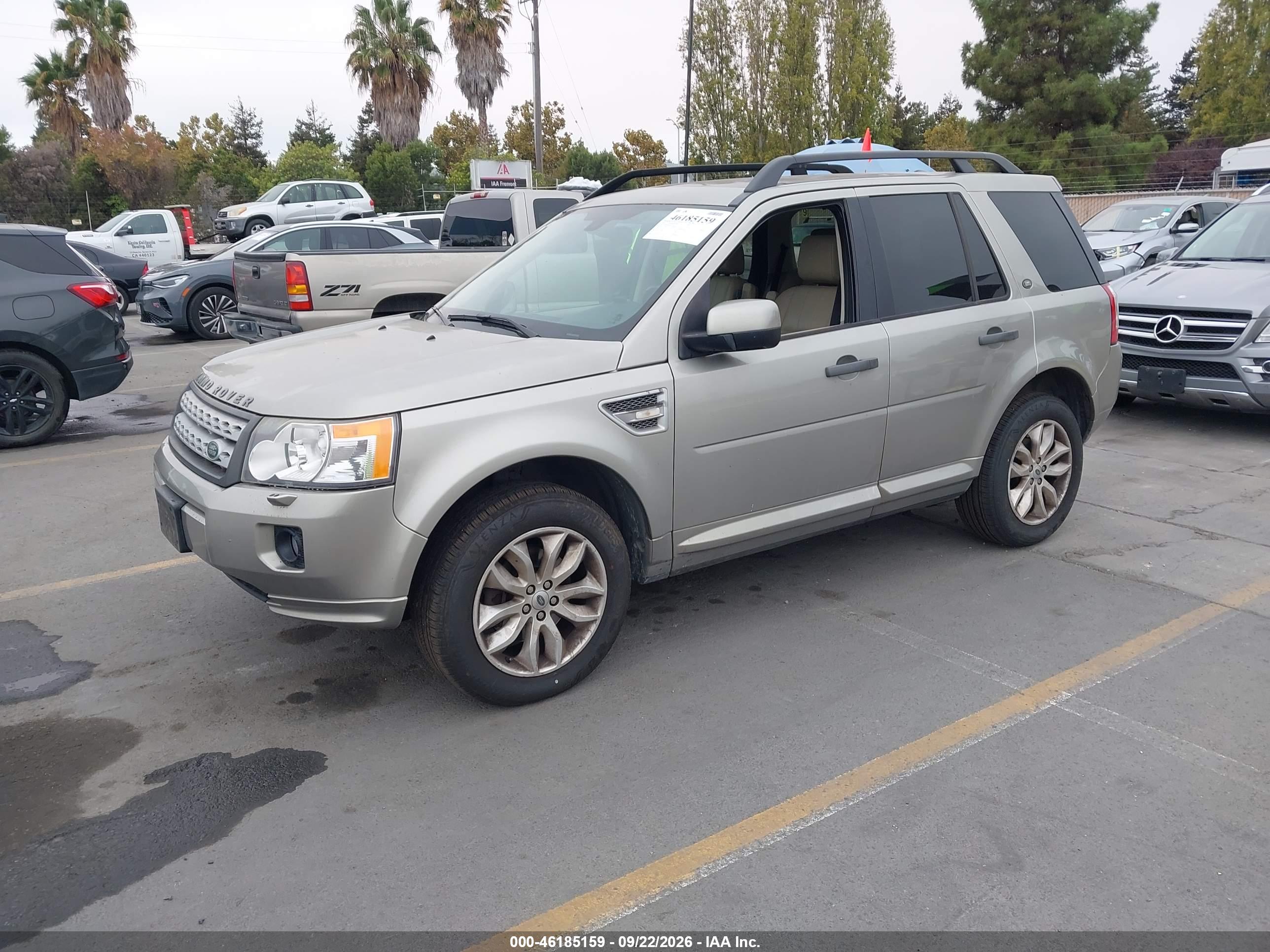 2012 LAND ROVER LR2 HSE — I2