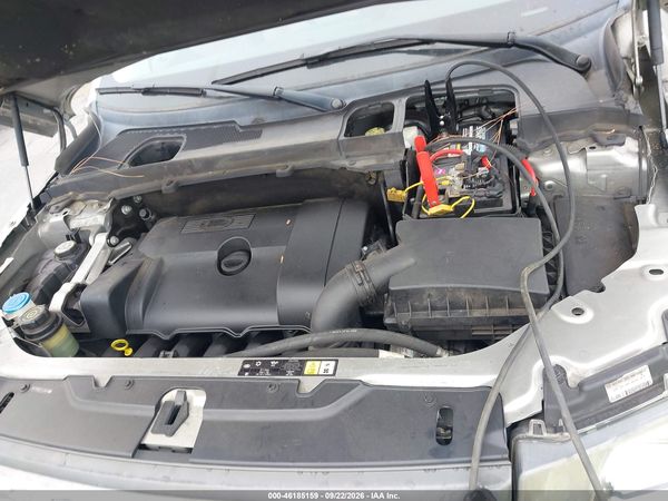 2012 LAND ROVER LR2 HSE — I10