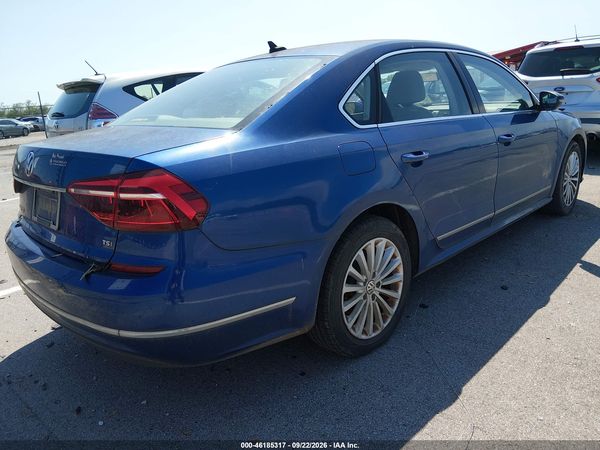 2017 VOLKSWAGEN PASSAT 1.8T SE — I4