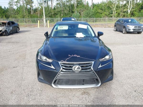 2017 LEXUS IS 200T — I115