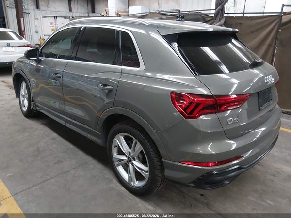 2022 AUDI Q3 — I3