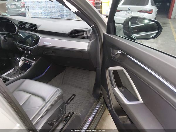 2022 AUDI Q3 — I5