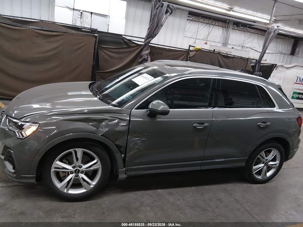 2022 AUDI Q3 — I117