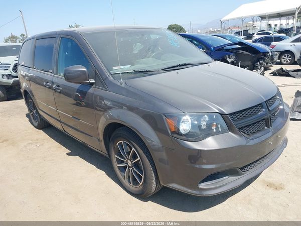 2015 DODGE GRAND CARAVAN SE PLUS — I1