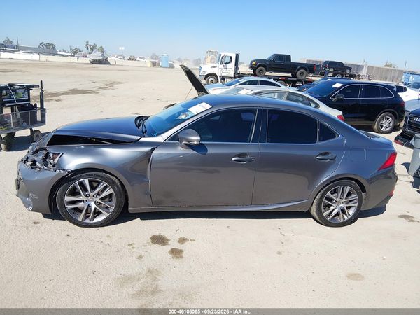 2019 LEXUS IS 300 — I117