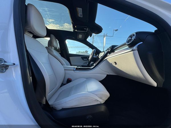 2023 MERCEDES-BENZ C 300 SEDAN — I5