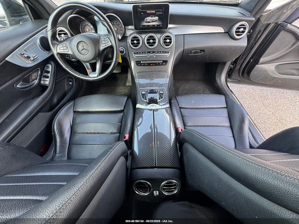 2017 MERCEDES-BENZ C 300 4MATIC — I8