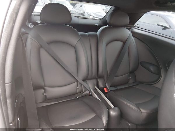 2013 MINI COOPER — I8