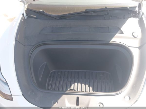 2023 TESLA MODELO Y — I10