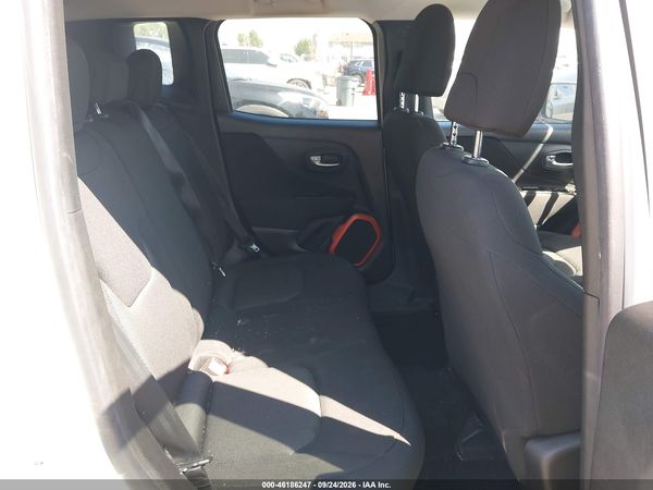 2018 JEEP RENEGADE UPLAND EDITION 4X4 — I8