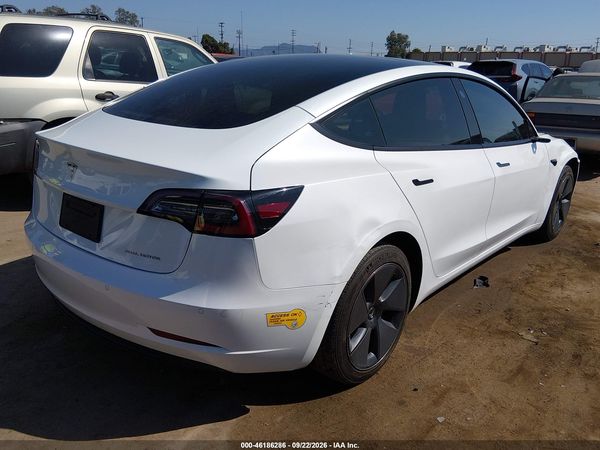 2022 TESLA MODEL 3 — I4
