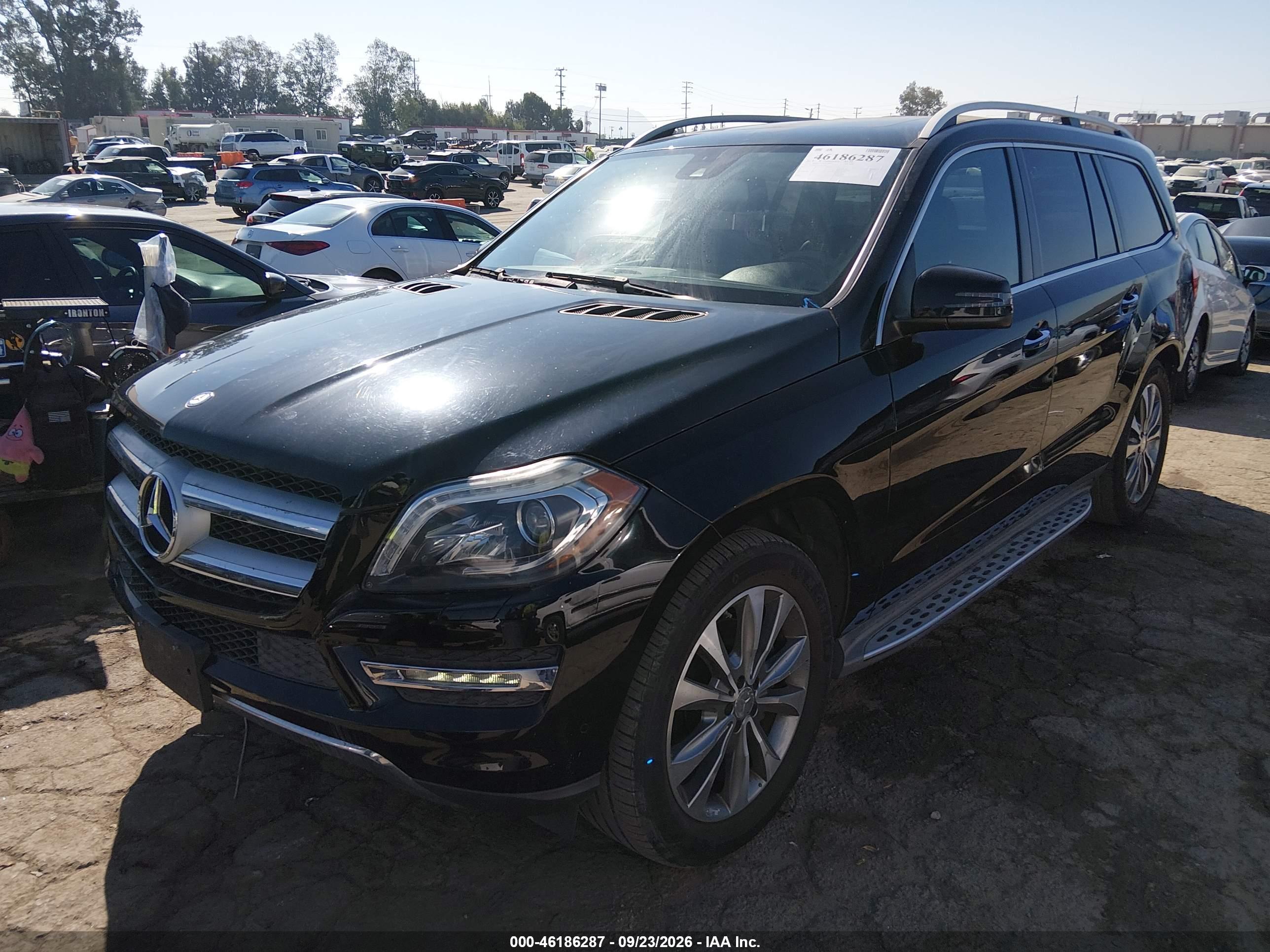2015 MERCEDES-BENZ GL 450 4MATIC — I2