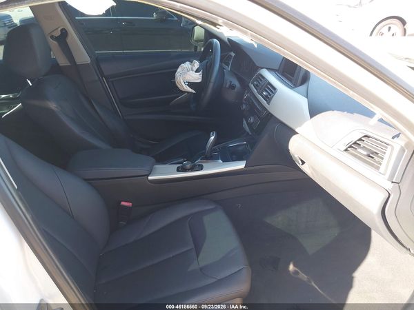2017 BMW 320I — I5