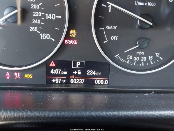 2017 BMW 320I — I118