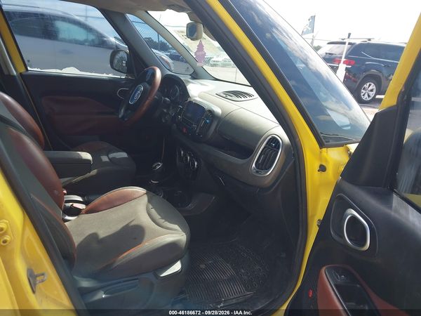 2014 FIAT 500L TREKKING — I5